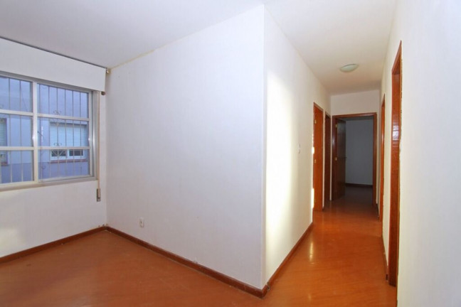 Imagem Imóvel com 4 Quartos à Venda, 77 m² em Teresópolis - Porto Alegre Imagem Imóvel com 4 Quartos à Venda, 77 m² em Teresópolis - Porto Alegre