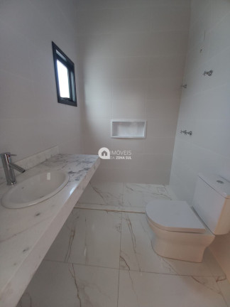 Imagem Casa com 3 Quartos à Venda, 100 m² Imagem Casa com 3 Quartos à Venda, 100 m²