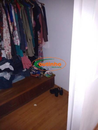 Imagem Casa com 4 Quartos à Venda, 180 m² em Vila Isabel - Rio De Janeiro Imagem Casa com 4 Quartos à Venda, 180 m² em Vila Isabel - Rio De Janeiro