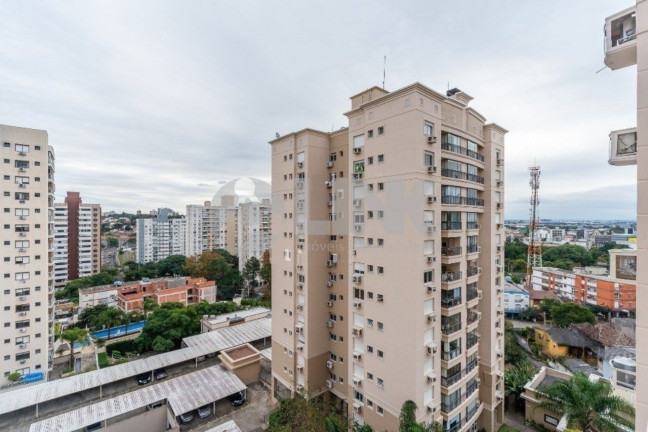 Imagem Apartamento com 3 Quartos à Venda, 95 m² em Passo Da Areia - Porto Alegre