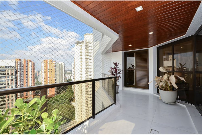 Imagem Imóvel com 4 Quartos à Venda,  em Panamby - São Paulo