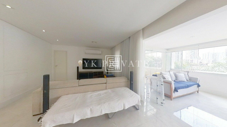 Imagem Apartamento com 3 Quartos à Venda, 184 m² em Vila Romana - São Paulo