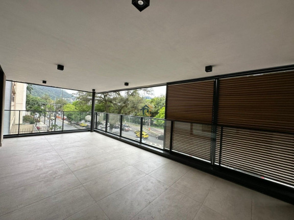Imagem Apartamento com 4 Quartos à Venda, 183 m² em Lagoa - Rio De Janeiro Imagem Apartamento com 4 Quartos à Venda, 183 m² em Lagoa - Rio De Janeiro