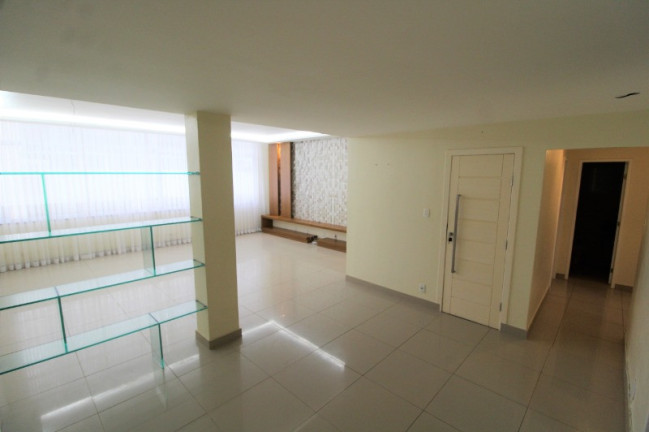 Imagem Apartamento com 3 Quartos para Alugar, 140 m² em Ipanema - Rio De Janeiro Imagem Apartamento com 3 Quartos para Alugar, 140 m² em Ipanema - Rio De Janeiro