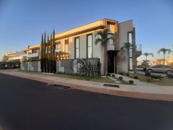 Casa com 3 Quartos à Venda, 290 m² em Jardim Residencial Dona Lucilla - Indaiatuba