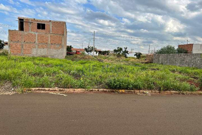 Imagem Terreno à Venda, 180 m² em Terrazul - Pirassununga Imagem Terreno à Venda, 180 m² em Terrazul - Pirassununga