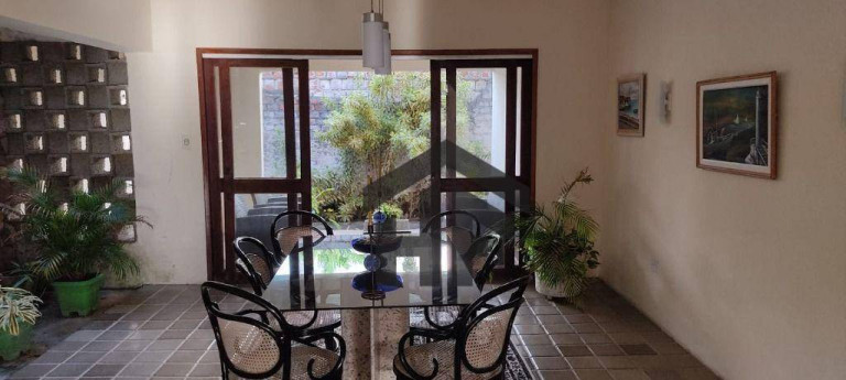 Imagem Casa com 4 Quartos à Venda, 300 m² em Candeias - Jaboatão Dos Guararapes