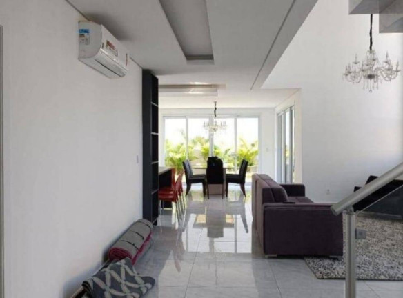 Imagem Casa com 4 Quartos para Alugar, 307 m² em Paisagem Renoir - Cotia