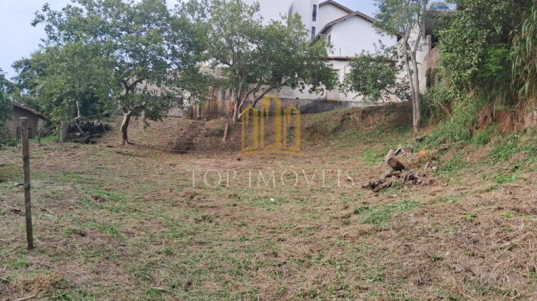 Imagem Terreno à Venda, 600 m² em Parque Santo Antônio - Jacareí Imagem Terreno à Venda, 600 m² em Parque Santo Antônio - Jacareí