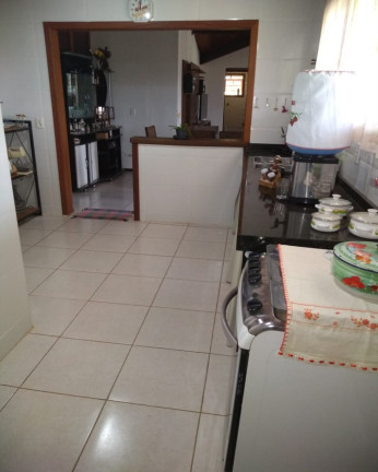 Imagem Imóvel com 3 Quartos à Venda, 1.368 m² em Fazendinhas Miragem - Simão Pereira