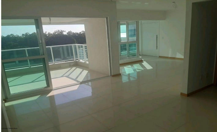 Imagem Apartamento com 4 Quartos à Venda, 226 m² em Horto Florestal - Salvador