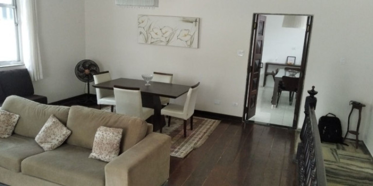 Imagem Casa com 4 Quartos à Venda, 200 m² em Boqueirão - Santos