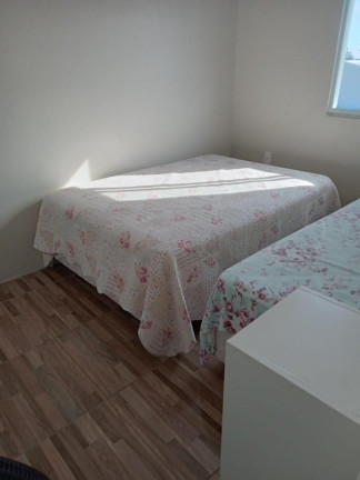 Imagem Casa com 5 Quartos para Alugar,  em Balneário Ponta Do Papagaio - Palhoça