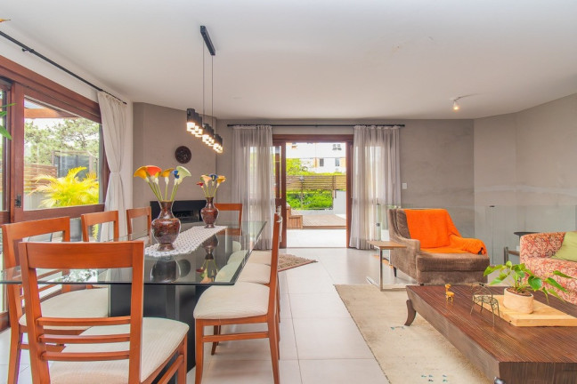 Imagem Cobertura com 3 Quartos à Venda, 300 m² em Bela Vista - Porto Alegre