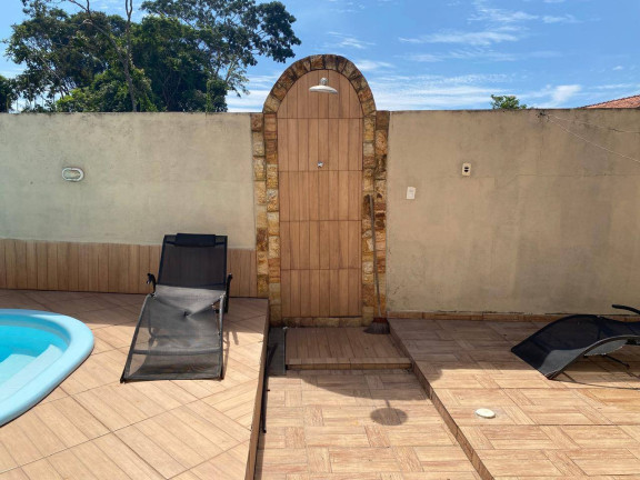 Imagem Casa com 4 Quartos à Venda, 132 m² em Ponte Dos Leites - Araruama Imagem Casa com 4 Quartos à Venda, 132 m² em Ponte Dos Leites - Araruama