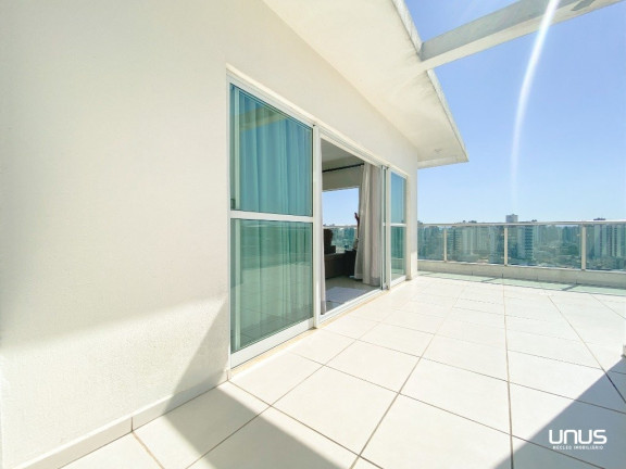 Imagem Cobertura com 3 Quartos à Venda, 363 m² em Kobrasol - São José