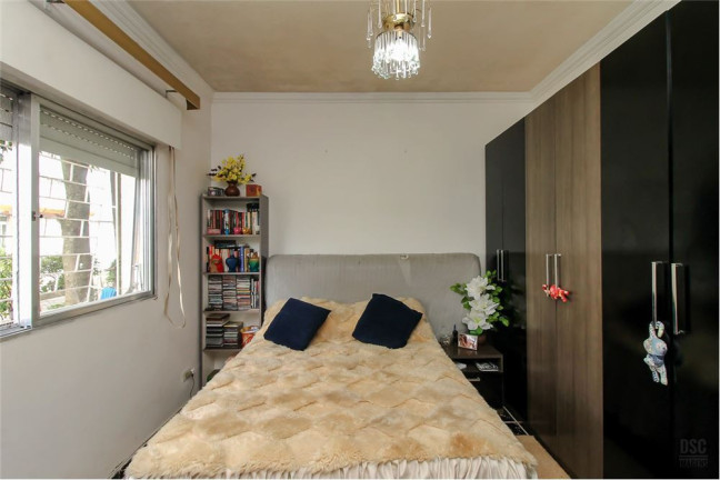 Imagem Imóvel com 2 Quartos à Venda, em Cristal - Porto Alegre Imagem Imóvel com 2 Quartos à Venda, em Cristal - Porto Alegre