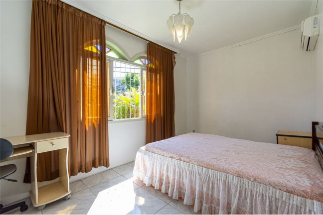 Imagem Casa com 3 Quartos à Venda, em Marechal Rondon - Canoas Imagem Casa com 3 Quartos à Venda, em Marechal Rondon - Canoas