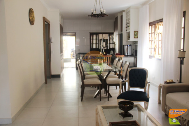 Imagem Casa com 6 Quartos à Venda, 250 m² em Perequê Açu - Ubatuba Imagem Casa com 6 Quartos à Venda, 250 m² em Perequê Açu - Ubatuba