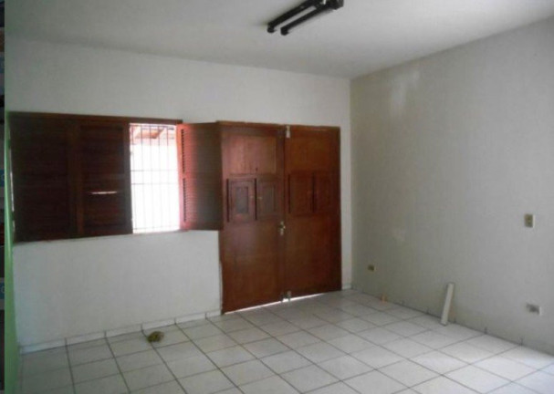 Imagem Casa com 3 Quartos à Venda, 300 m² em Ininga - Teresina Imagem Casa com 3 Quartos à Venda, 300 m² em Ininga - Teresina