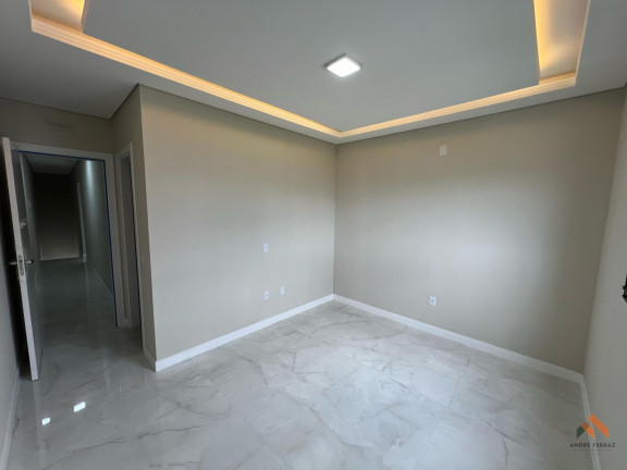 Imagem Casa com 3 Quartos à Venda, 126 m²