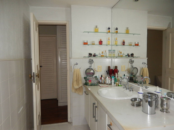 Imagem Apartamento com 4 Quartos à Venda,  em Leblon - Rio De Janeiro