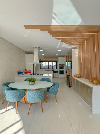 Imagem Casa com 3 Quartos à Venda, 550 m² em Nova Gardênia - Atibaia Imagem Casa com 3 Quartos à Venda, 550 m² em Nova Gardênia - Atibaia