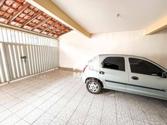 Imagem Casa com 5 Quartos à Venda, 200 m² em Ilha Dos Bentos - Vila Velha Imagem Casa com 5 Quartos à Venda, 200 m² em Ilha Dos Bentos - Vila Velha