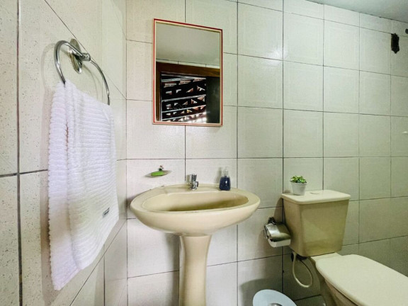 Imagem Casa com 5 Quartos à Venda, 240 m² em Itoupava Central - Blumenau Imagem Casa com 5 Quartos à Venda, 240 m² em Itoupava Central - Blumenau