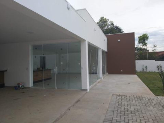 Imagem Casa com 4 Quartos à Venda, 260 m² em Chácaras Eldorado - Santa Isabel Imagem Casa com 4 Quartos à Venda, 260 m² em Chácaras Eldorado - Santa Isabel