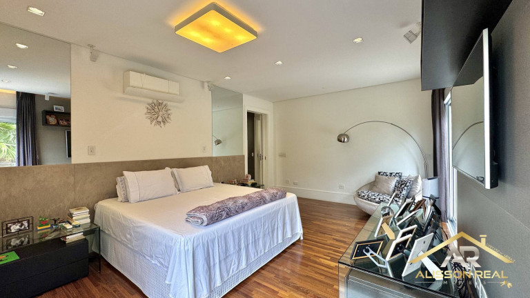 Imagem Casa de Condomínio com 4 Quartos à Venda, 815 m² em Tamboré - Santana De Parnaíba Imagem Casa de Condomínio com 4 Quartos à Venda, 815 m² em Tamboré - Santana De Parnaíba