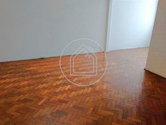 Imagem Apartamento com 3 Quartos à Venda, 130 m² em Copacabana Imagem Apartamento com 3 Quartos à Venda, 130 m² em Copacabana