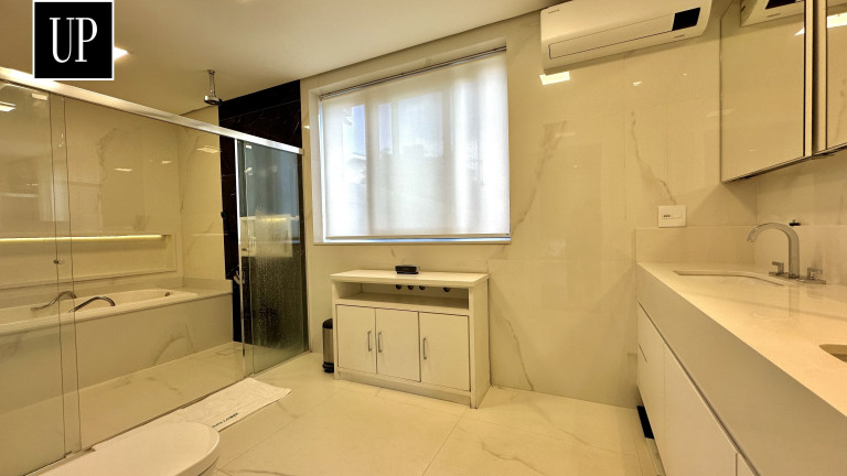 Imagem Casa com 4 Quartos à Venda, 560 m² em Alphaville - Santana De Parnaíba Imagem Casa com 4 Quartos à Venda, 560 m² em Alphaville - Santana De Parnaíba
