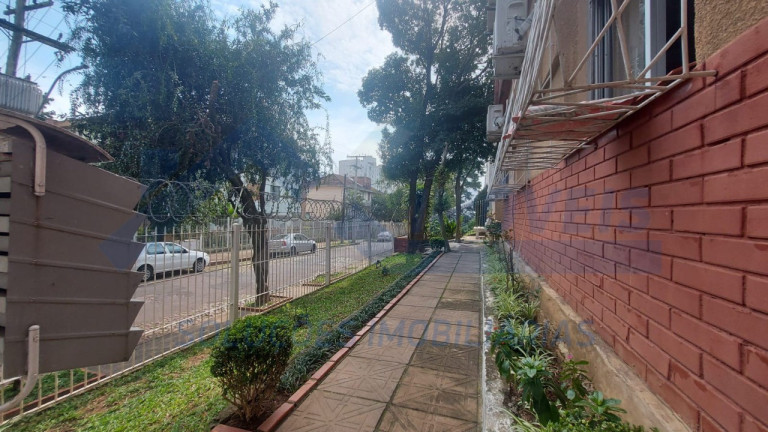 Imagem Imóvel com 2 Quartos à Venda, 54 m² em São Sebastião - Porto Alegre Imagem Imóvel com 2 Quartos à Venda, 54 m² em São Sebastião - Porto Alegre