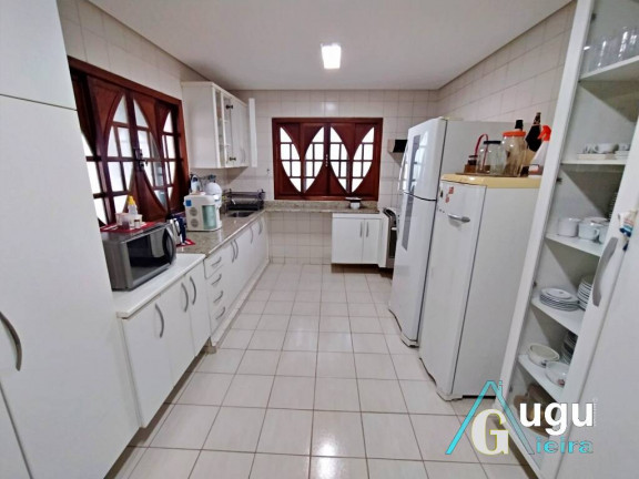 Imagem Chácara com 7 Quartos à Venda, 10.000 m² em Tartaruga - Guarapari Imagem Chácara com 7 Quartos à Venda, 10.000 m² em Tartaruga - Guarapari