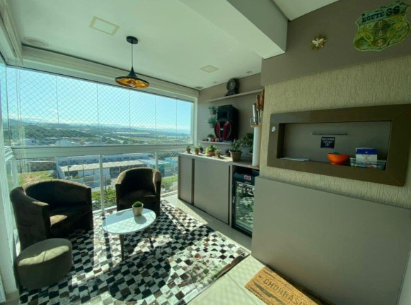 Apartamento com 3 Quartos à Venda, 115 m² em Centro - Imbituba
