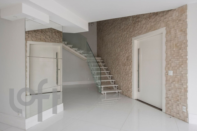 Imagem Cobertura com 3 Quartos à Venda, 250 m² em Vila Nova Conceição - São Paulo