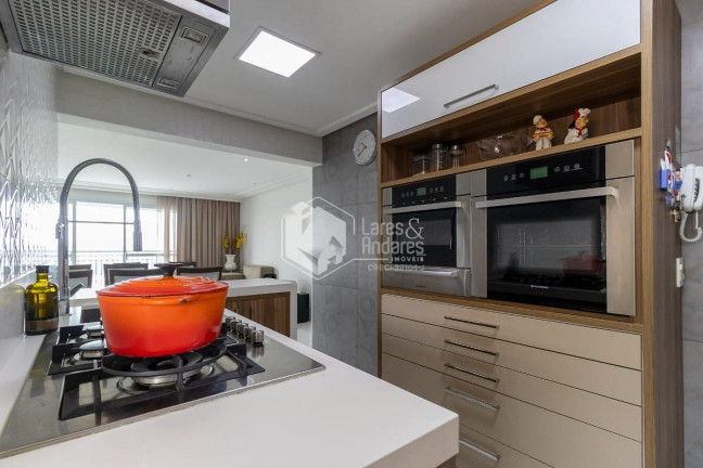 Imagem Apartamento com 3 Quartos à Venda, 109 m² em Jardim Aeroporto - São Paulo