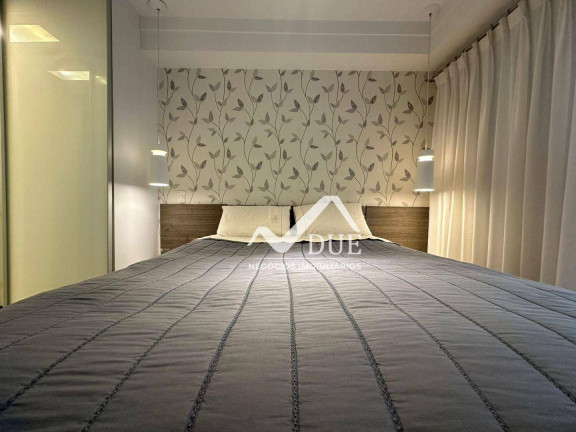 Imagem Apartamento com 3 Quartos à Venda, 134 m² em Gonzaga - Santos Imagem Apartamento com 3 Quartos à Venda, 134 m² em Gonzaga - Santos