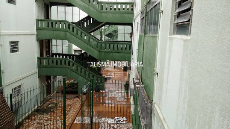 Imagem Apartamento com 2 Quartos à Venda, 40 m² em Parque Pinheiros - Taboão Da Serra