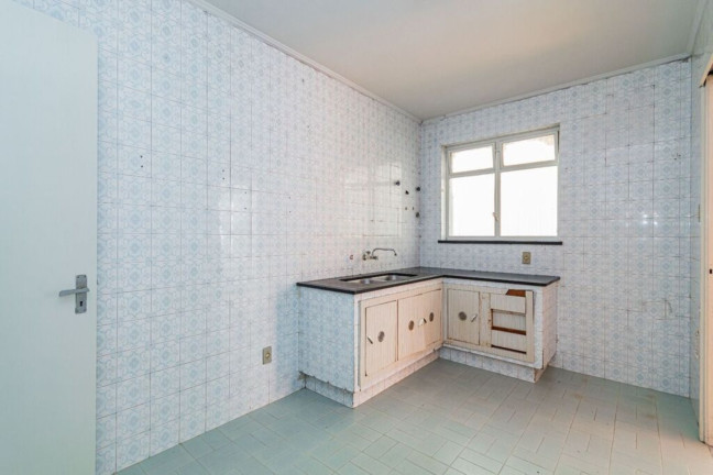 Imagem Imóvel com 3 Quartos à Venda, 105 m² em Menino Deus - Porto Alegre Imagem Imóvel com 3 Quartos à Venda, 105 m² em Menino Deus - Porto Alegre