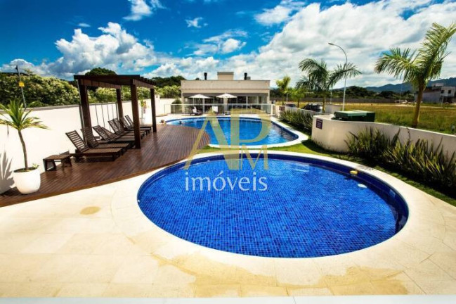 Imagem Casa com 3 Quartos à Venda, 150 m² em Deltaville - Biguaçu Imagem Casa com 3 Quartos à Venda, 150 m² em Deltaville - Biguaçu