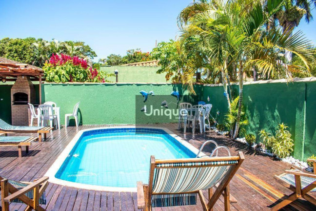 Imagem Casa com 7 Quartos à Venda, 330 m² em Geribá - Armação Dos Búzios Imagem Casa com 7 Quartos à Venda, 330 m² em Geribá - Armação Dos Búzios