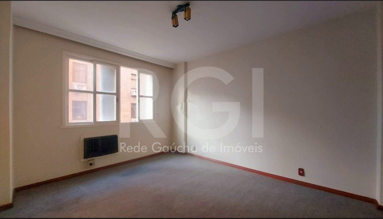 Imagem Apartamento com 3 Quartos à Venda, 103 m² em Centro Histórico - Porto Alegre Imagem Apartamento com 3 Quartos à Venda, 103 m² em Centro Histórico - Porto Alegre