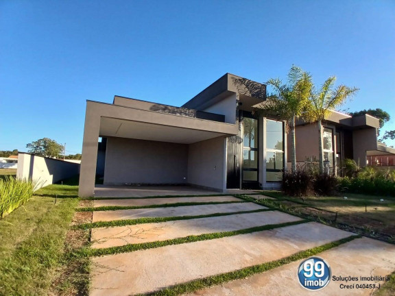 Casa com 3 Quartos à Venda, 176 m² em Ninho Verde Ii - Pardinho