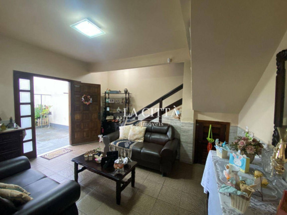 Imagem Casa com 3 Quartos à Venda, 160 m² em São Judas - Itajaí Imagem Casa com 3 Quartos à Venda, 160 m² em São Judas - Itajaí