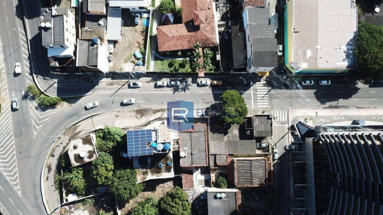 Imagem Casa com 6 Quartos à Venda, 600 m² em Centro - Vila Velha Imagem Casa com 6 Quartos à Venda, 600 m² em Centro - Vila Velha