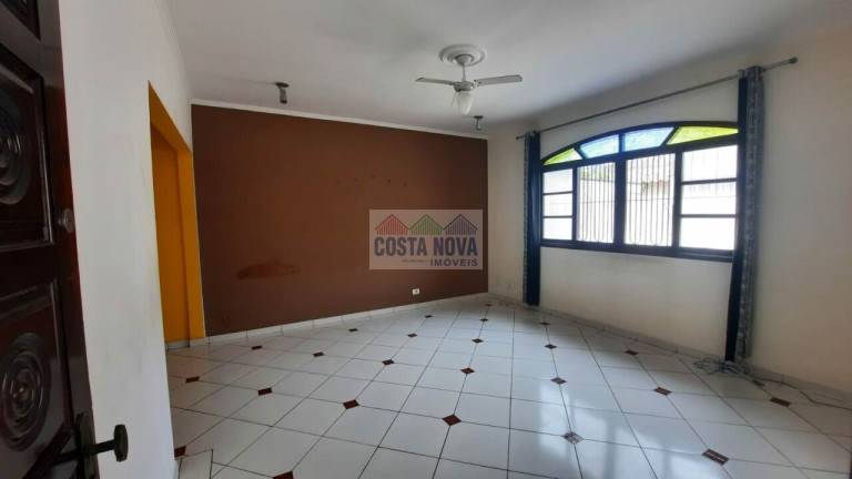Imagem Casa com 2 Quartos à Venda, 180 m² em Canto Do Forte - Praia Grande Imagem Casa com 2 Quartos à Venda, 180 m² em Canto Do Forte - Praia Grande