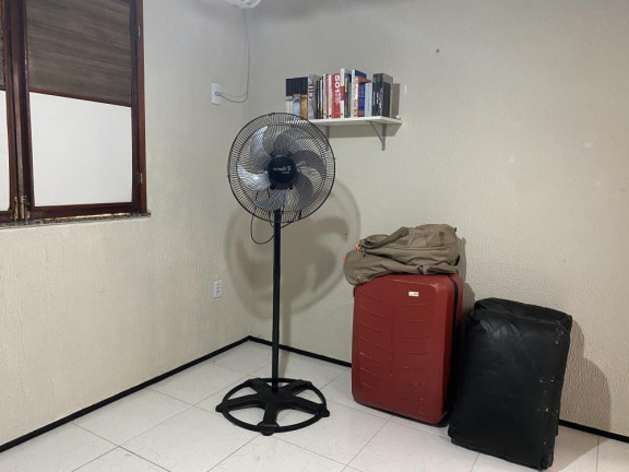 Imagem Imóvel com 3 Quartos à Venda, 63 m² em Lagoa Redonda - Fortaleza Imagem Imóvel com 3 Quartos à Venda, 63 m² em Lagoa Redonda - Fortaleza