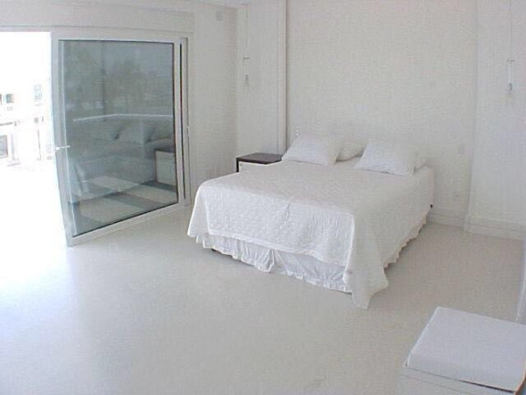 Imagem Casa com 4 Quartos à Venda, 787 m² em Jurerê Internacional - Florianópolis Imagem Casa com 4 Quartos à Venda, 787 m² em Jurerê Internacional - Florianópolis